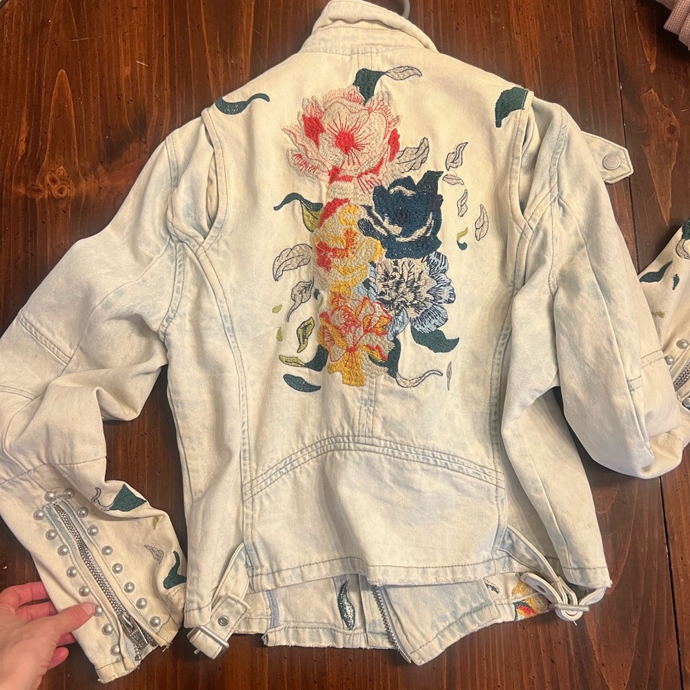 Embroidered jeans jacket
